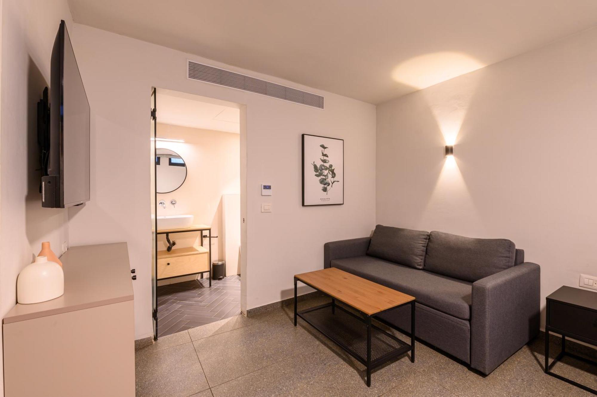 Rokah Luxury Villa At Ramat Hahayal Tel Aviv Quarto foto